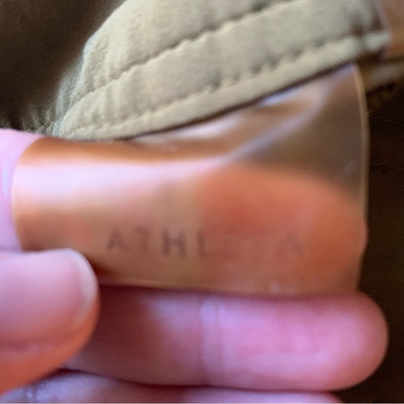 Athleta size 4 Cargo Shorts EUC in Brown, Drawstring Waist - Picture 5 of 5